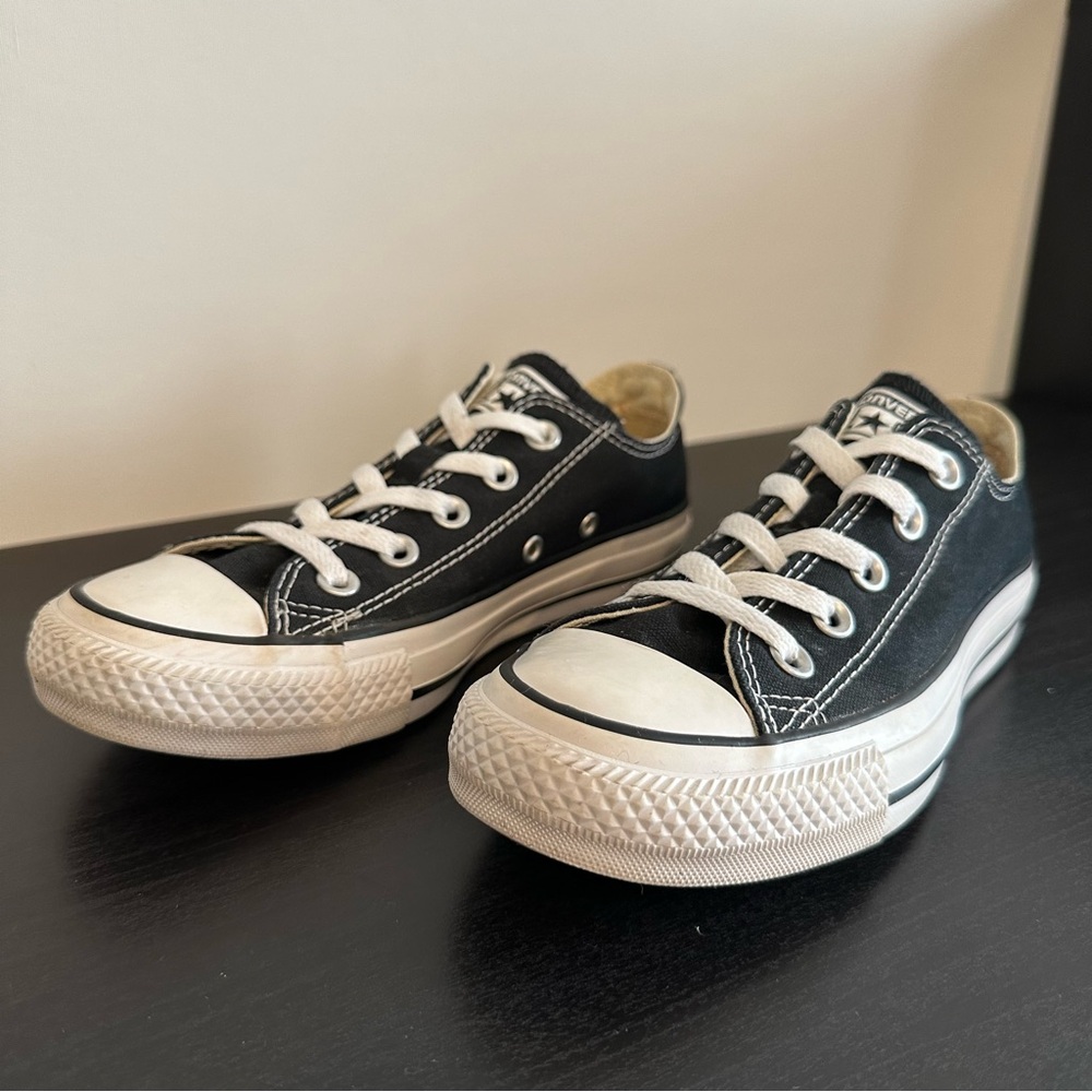 Converse All Star Low Top (Size: US 5, EUR 35, Black)